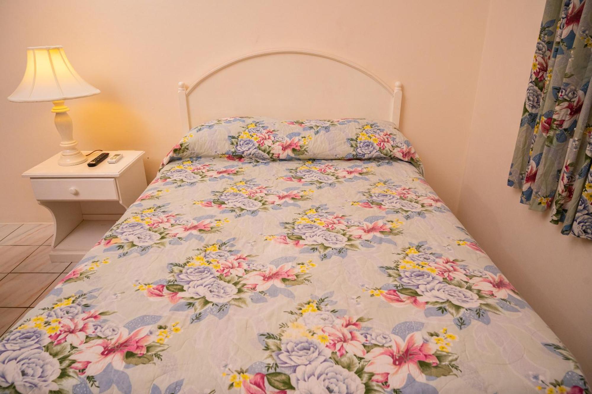 Shields Negril Villas Bilik gambar
